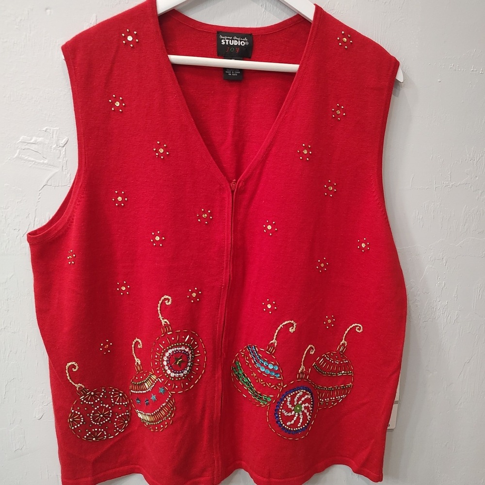 Christmas Red Sweater Vest Zip Holiday Sz 1X Embellished Embroidered Design Orig
